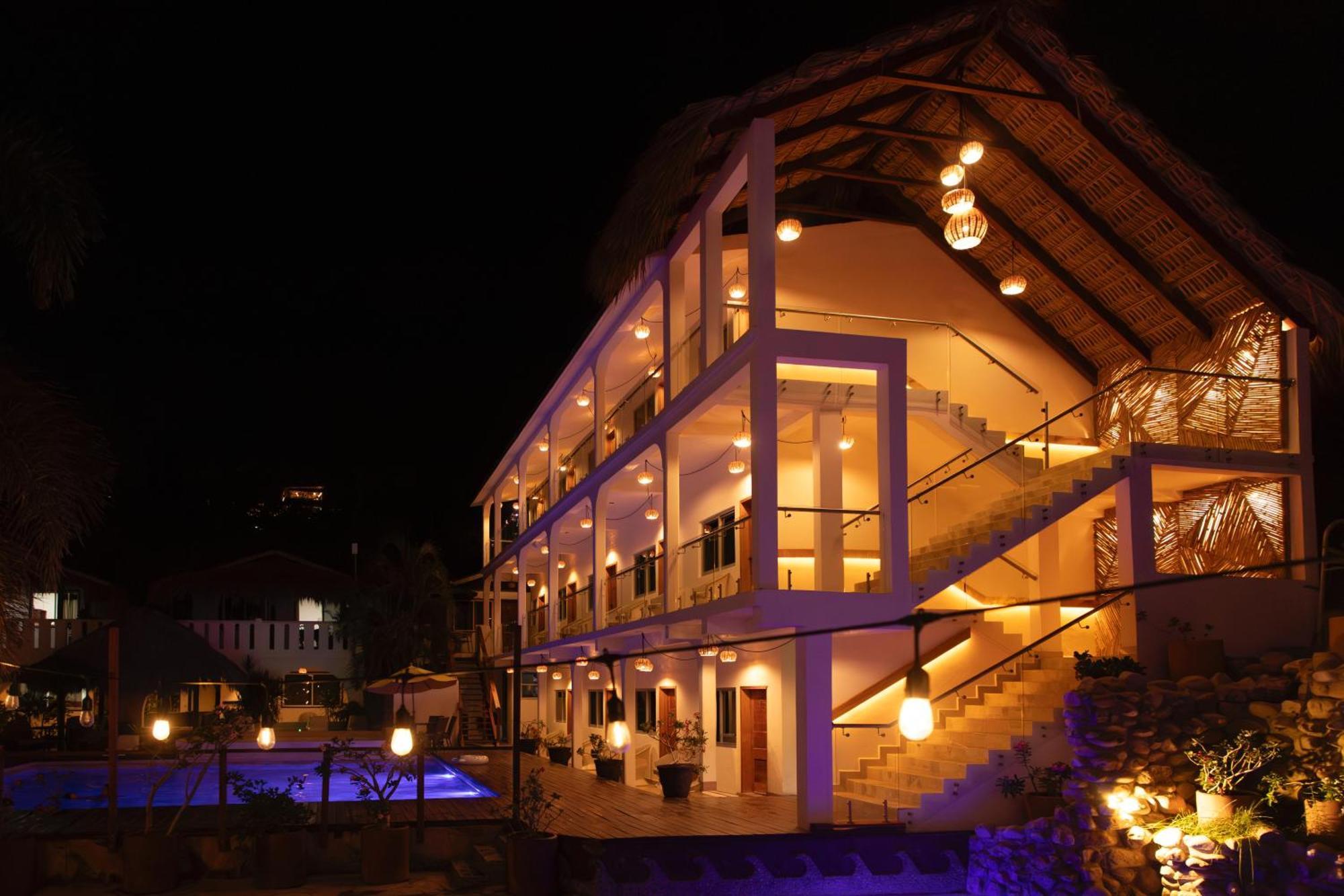 Bungalows Zicatela Puerto Escondido  Exterior photo